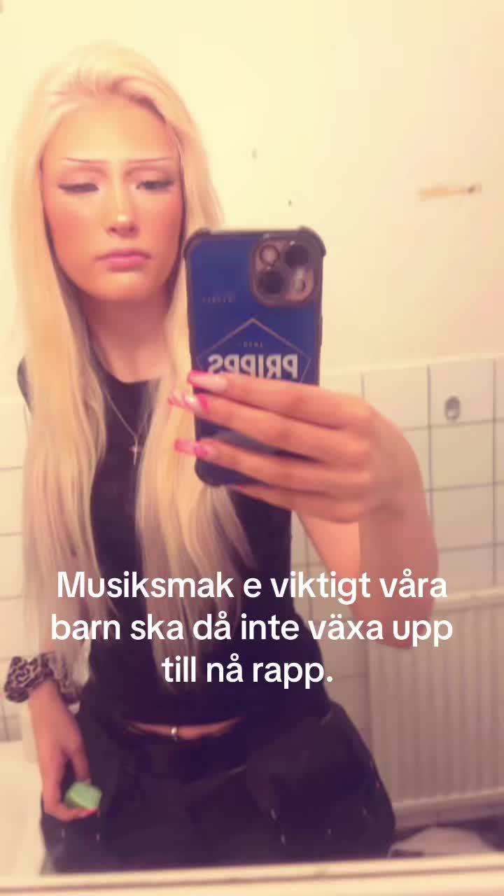 @elsa