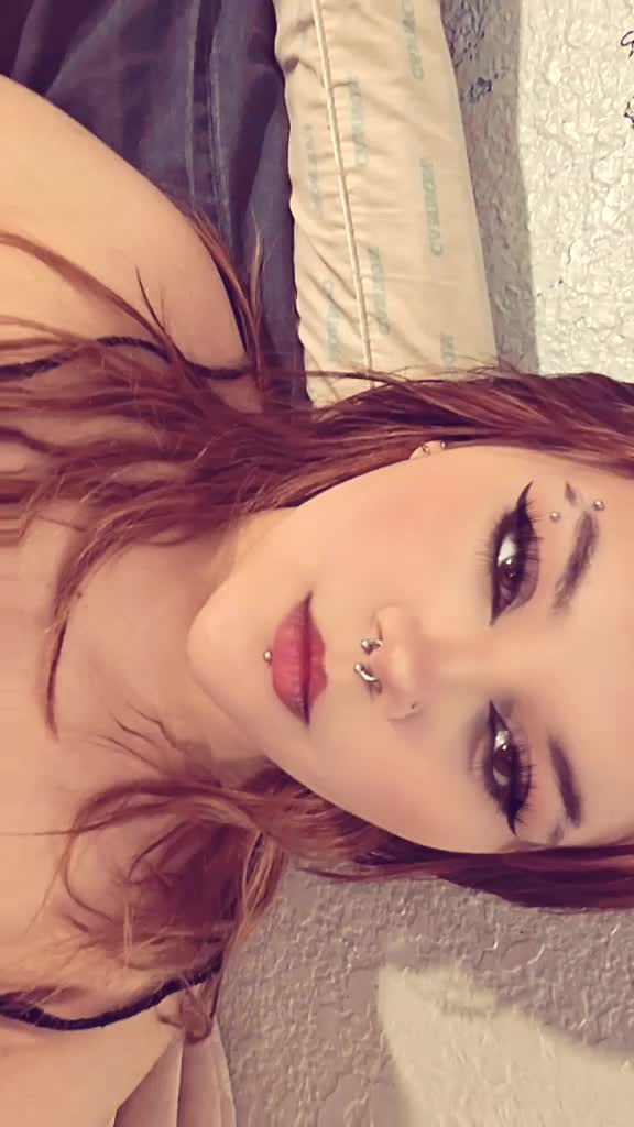 @Lilith_fox13