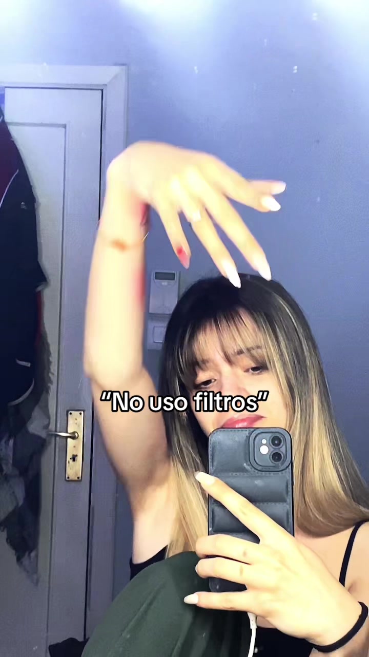 @lariuuuus