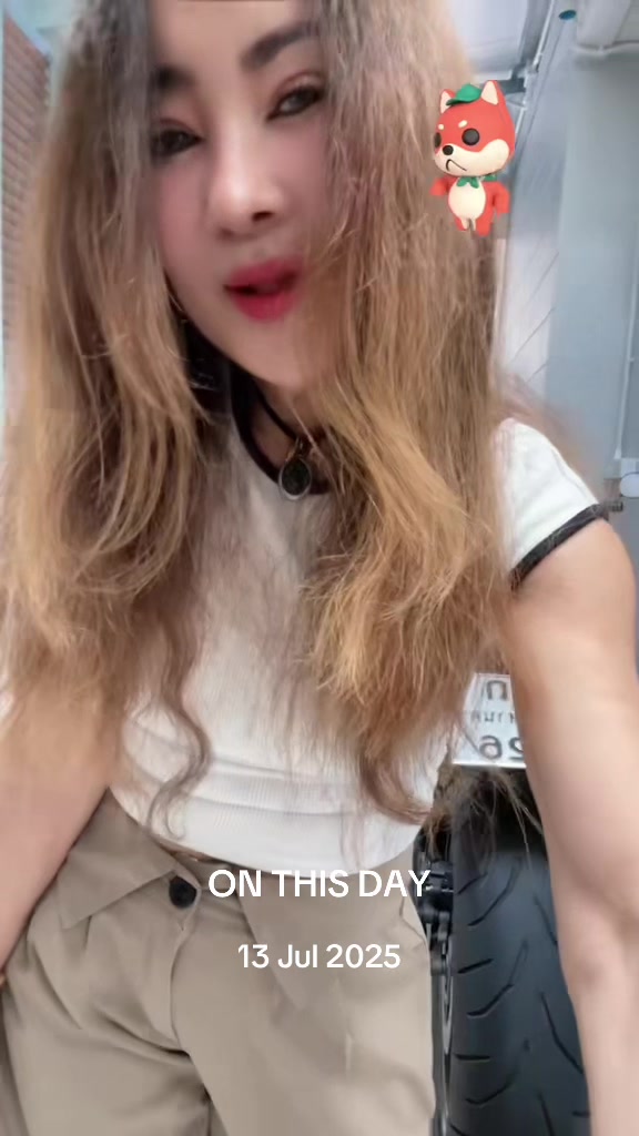@Natalie🇹🇭🇬🇧