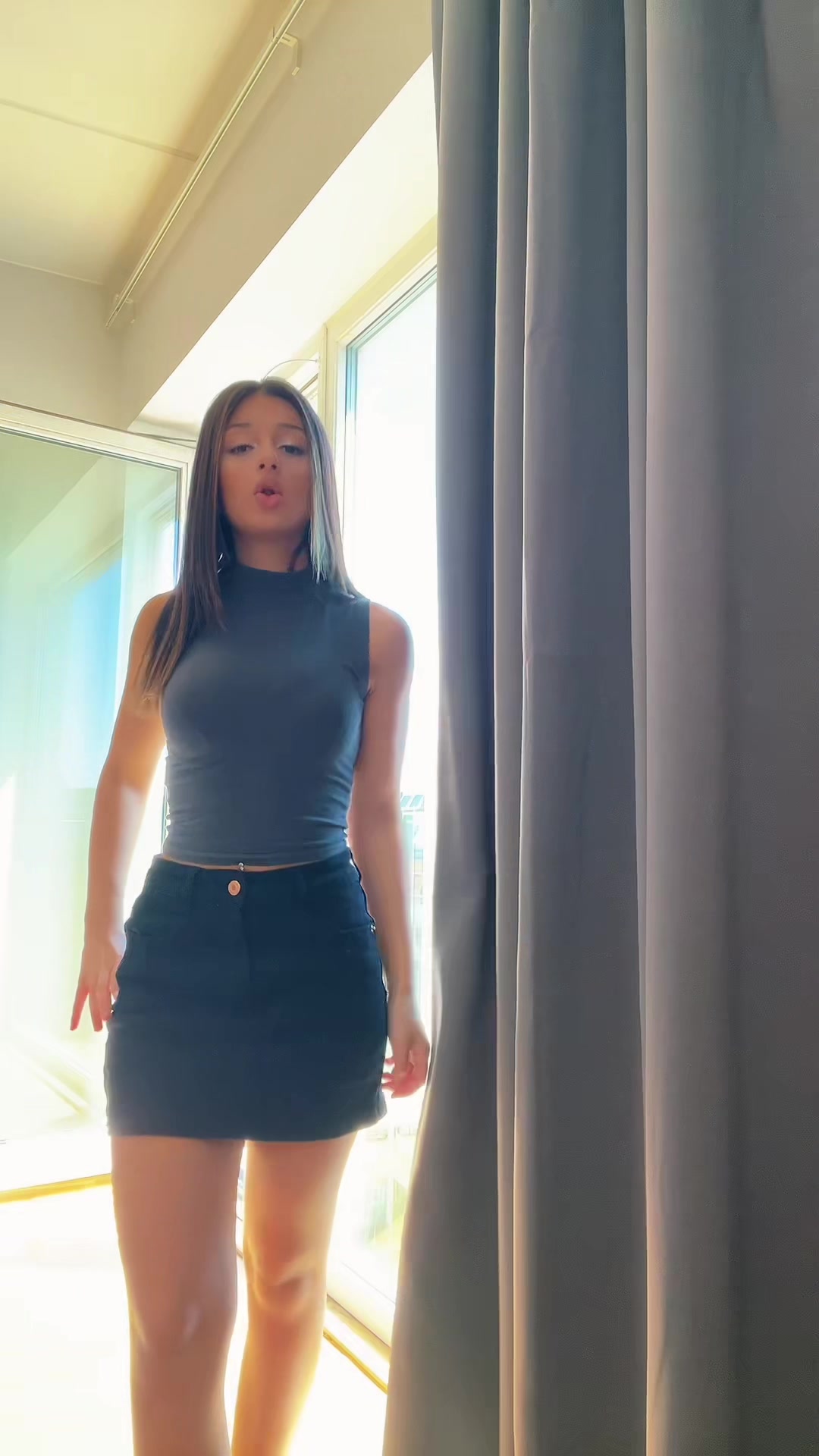 @Isabella