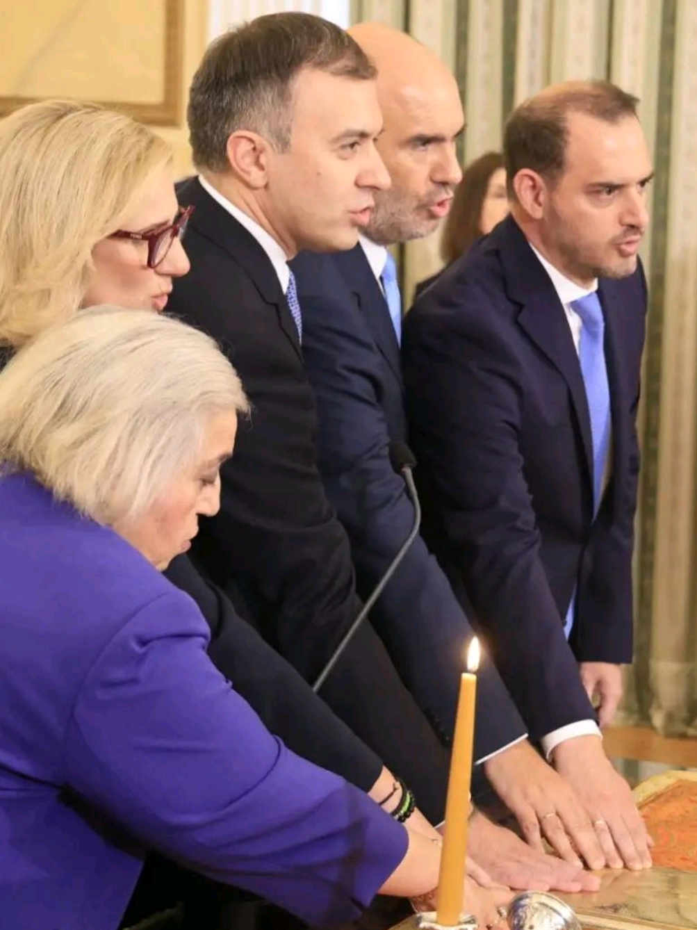 @newsit.gr