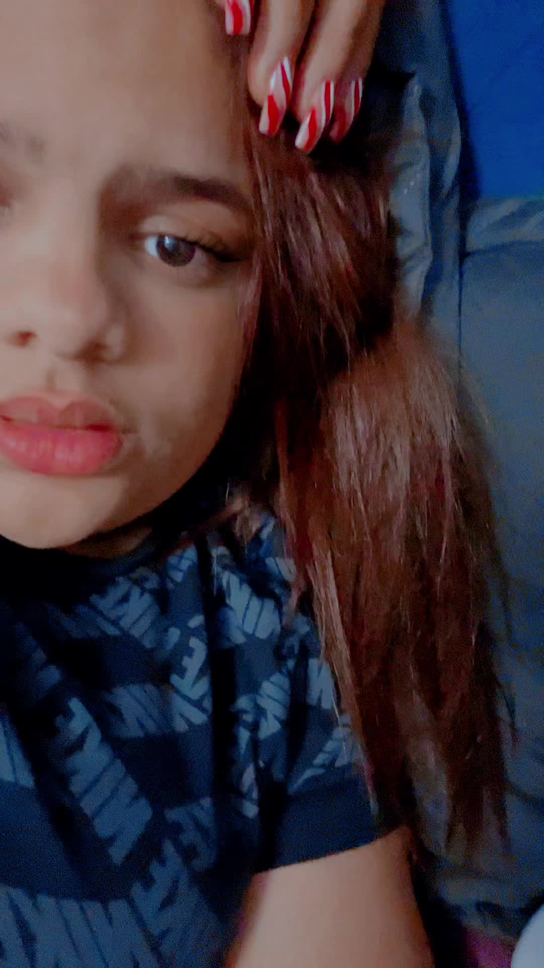 @La Nani💙