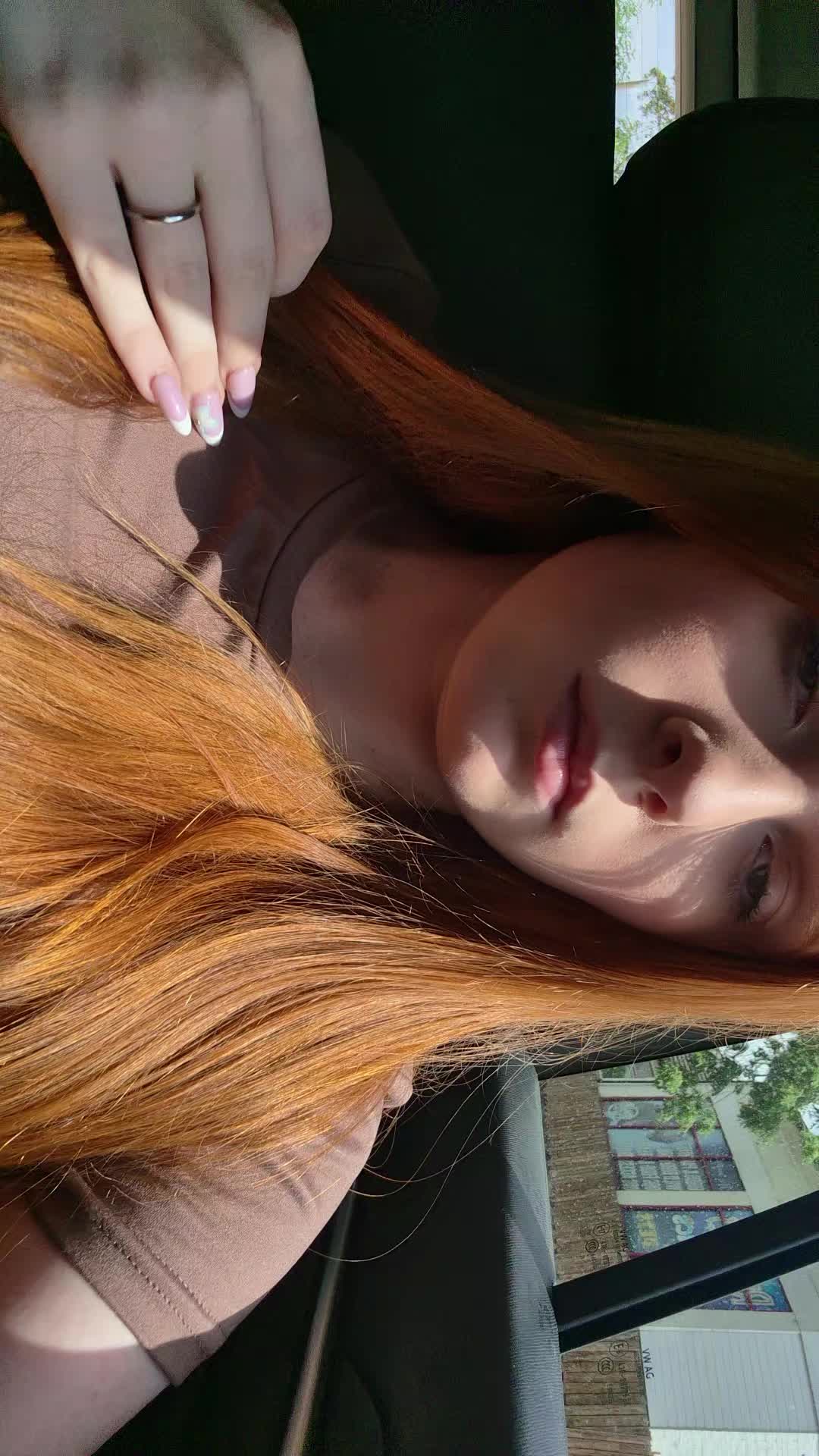 @isabella
