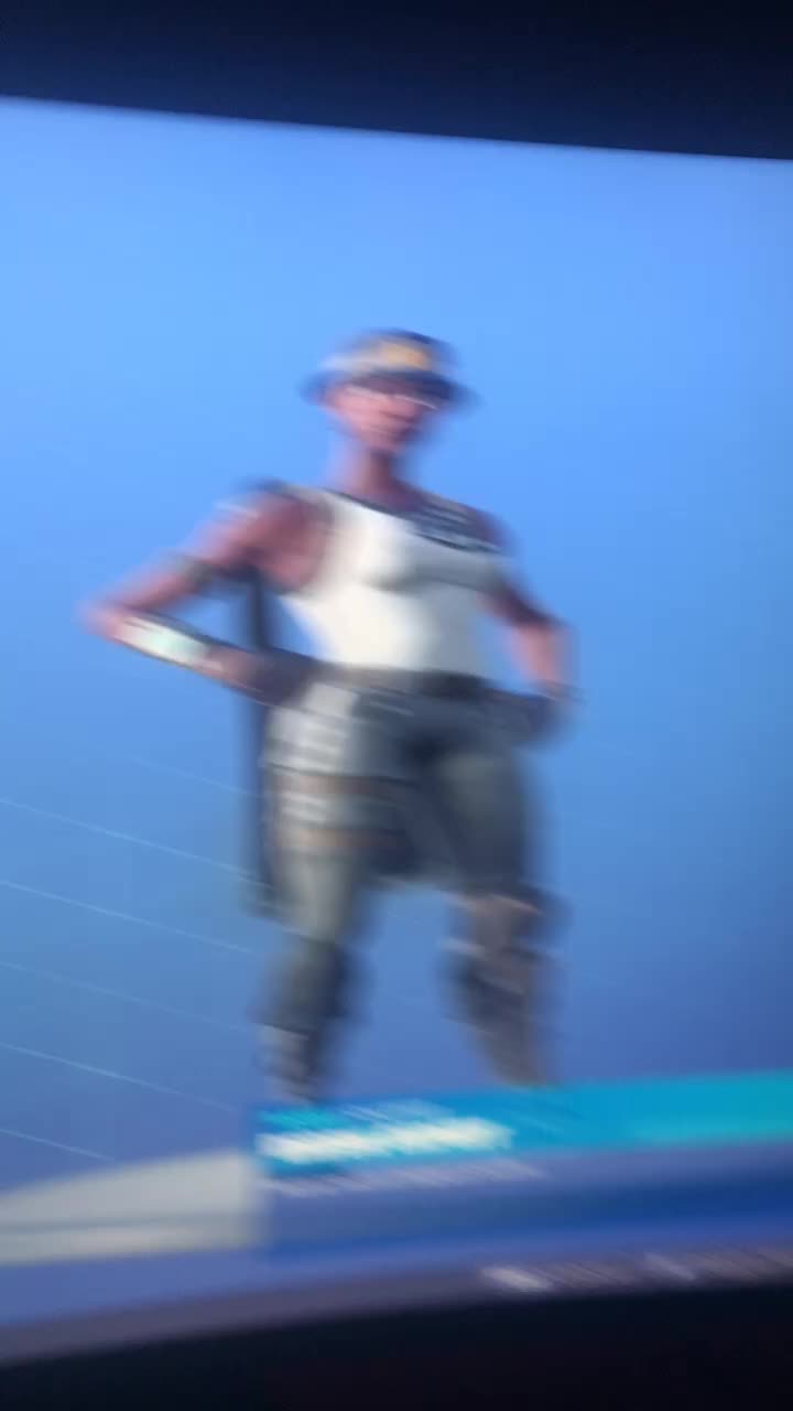 @PRO FORTNITE PLAYER🎮