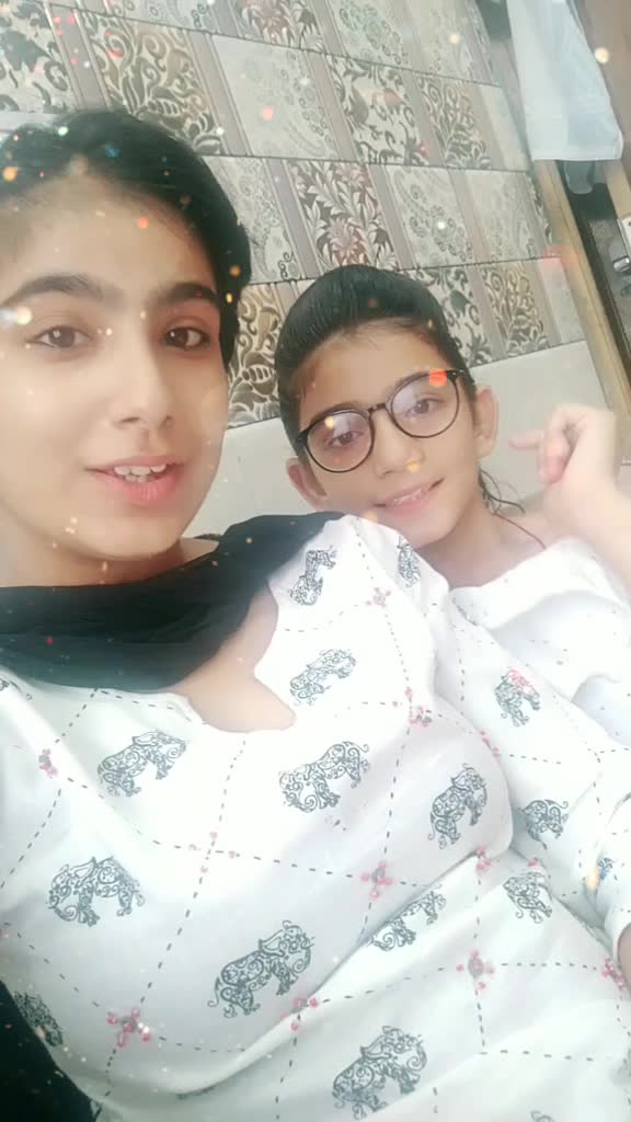 @Chahat Mukheja