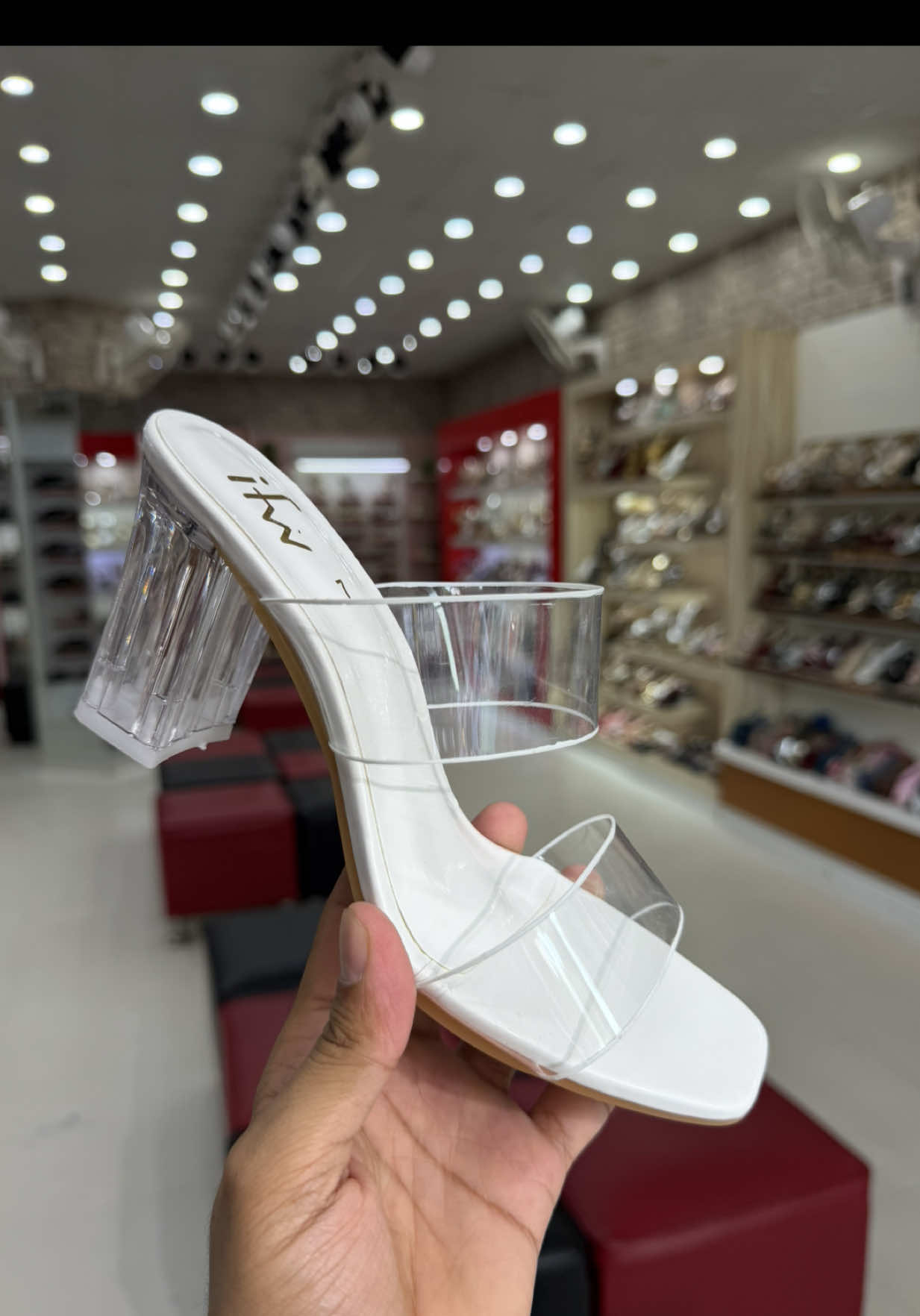 @English shoes Layyah