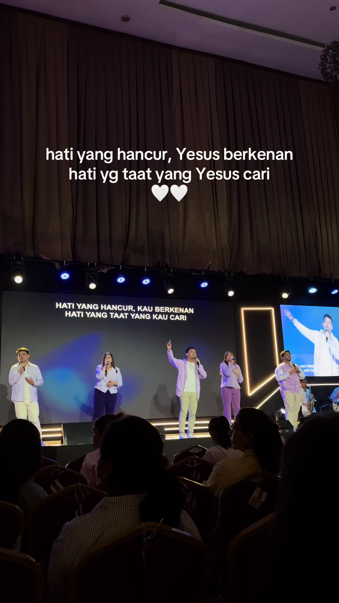 @Caroline Hutabarat