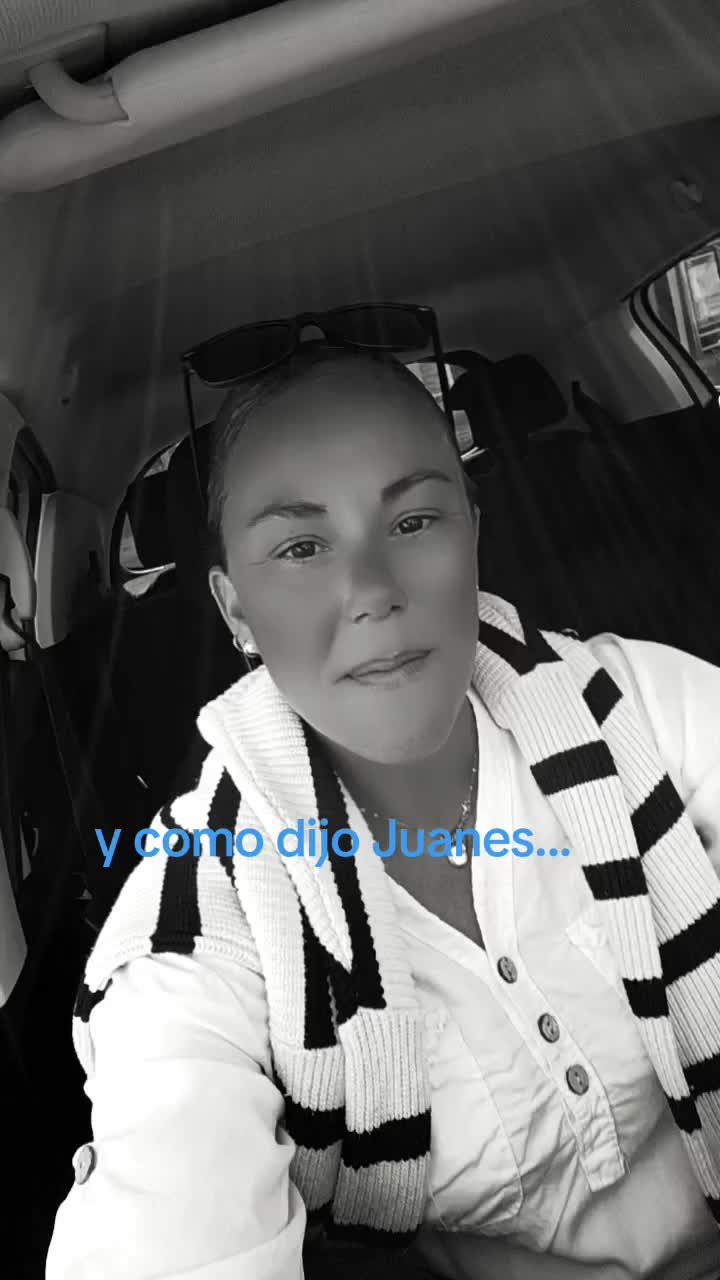 @María😎