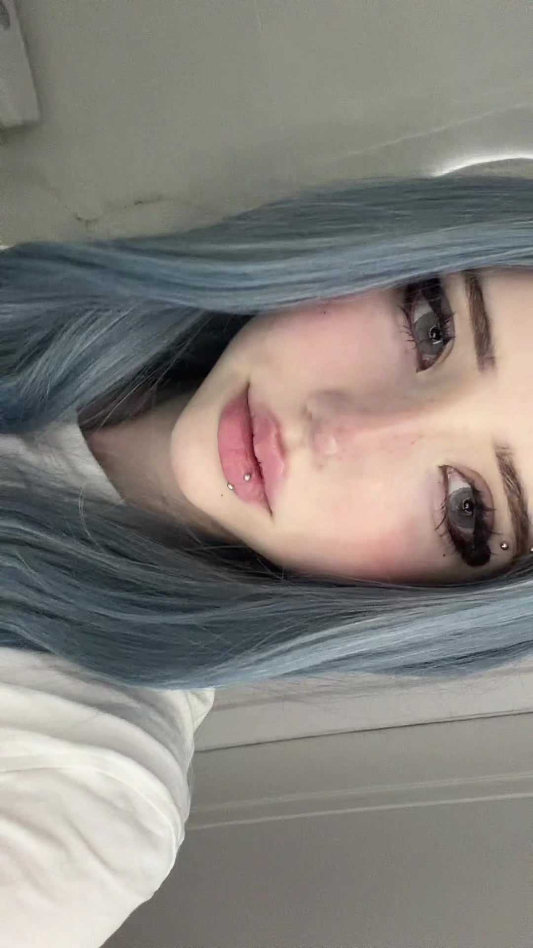 @mi