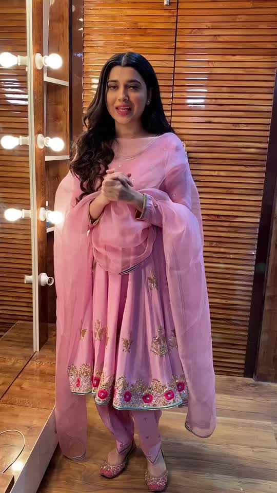 @Nimratkhaira