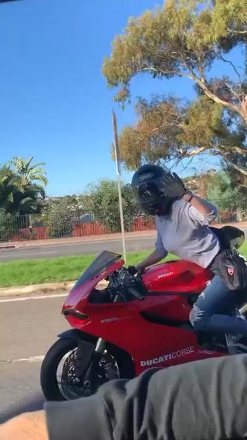 @Ducati_stacey1199