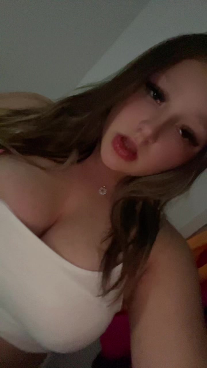 @Ellie🫶🏽❤️
