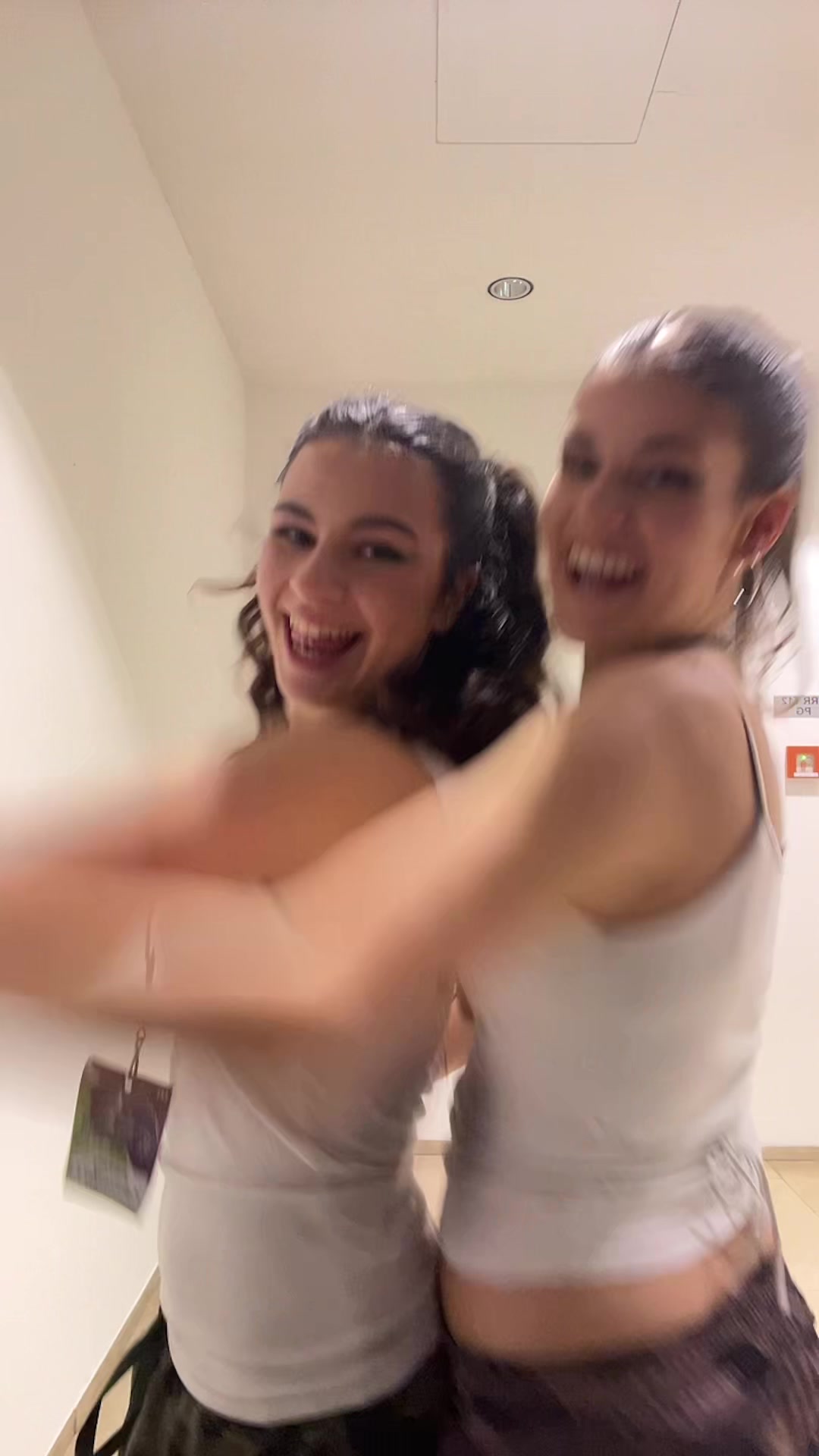 @Mary&Emilia🫨