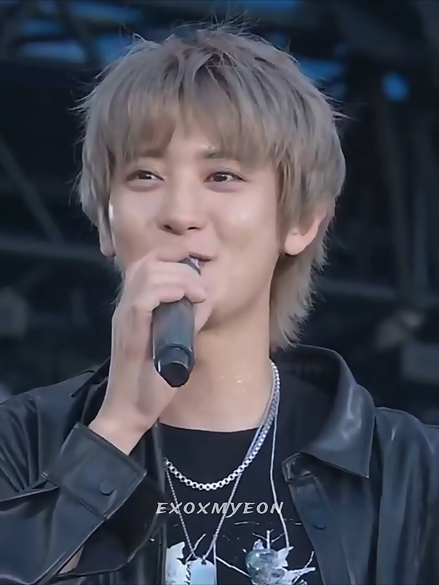 @EXO