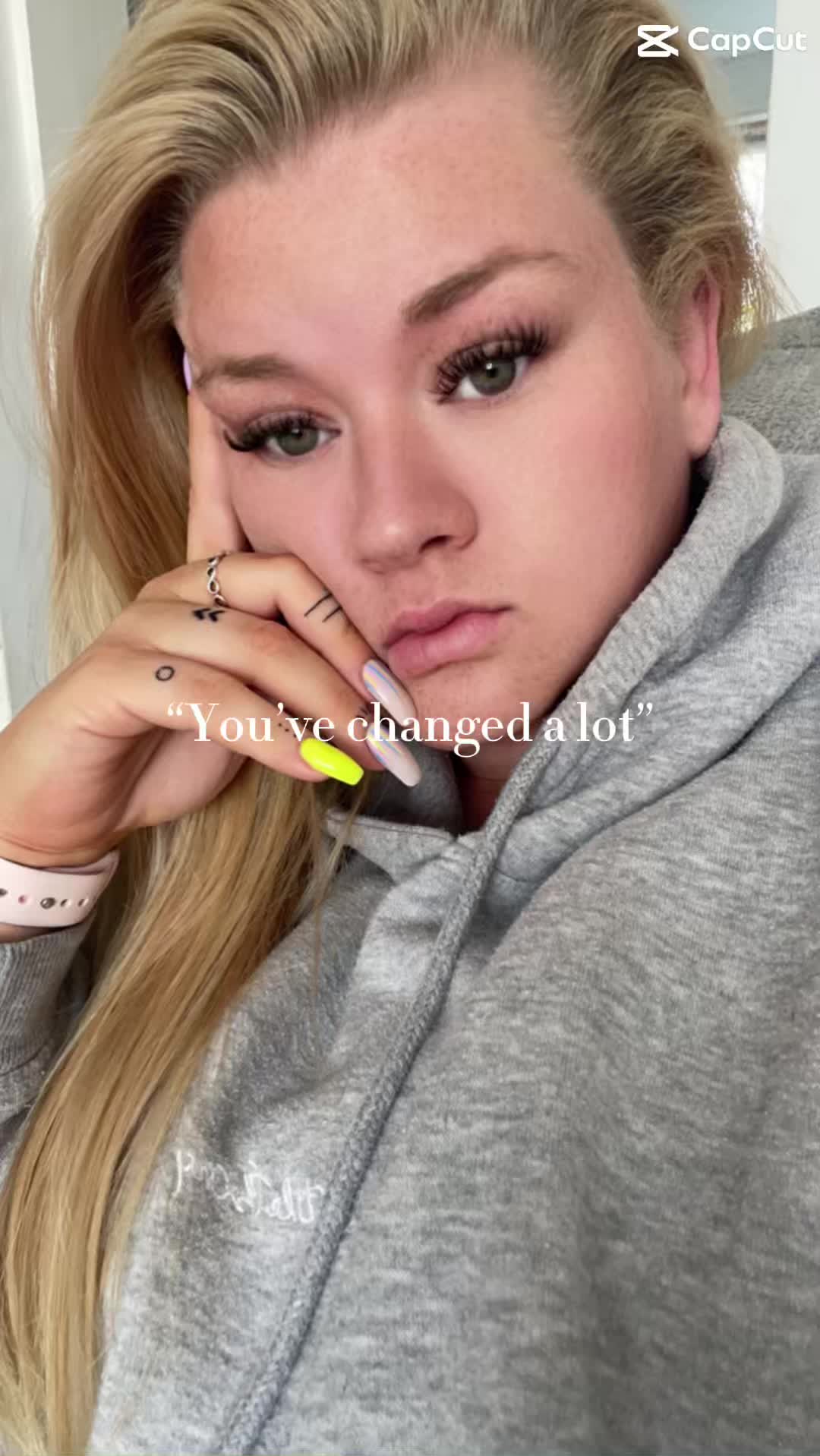 @𝓒𝓱𝓪𝓻 𝓛𝓸𝓾𝓲𝓼𝓮🖤