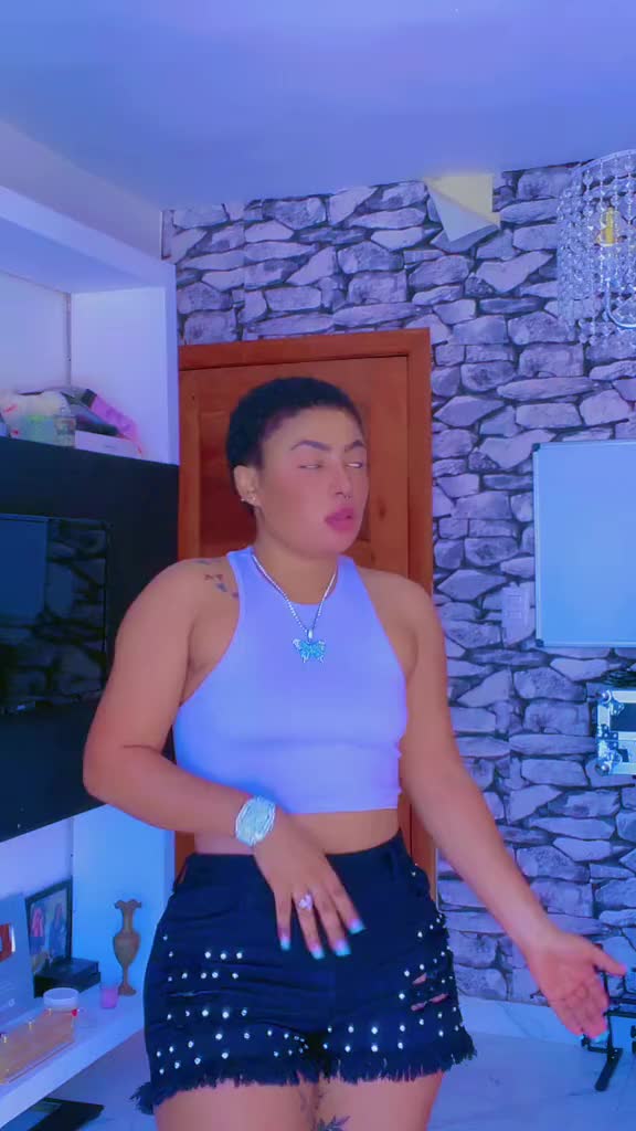 @belles femmes dans Le monde