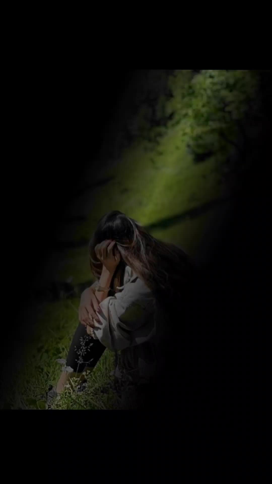 @qəmli g&ouml;zlər🥀