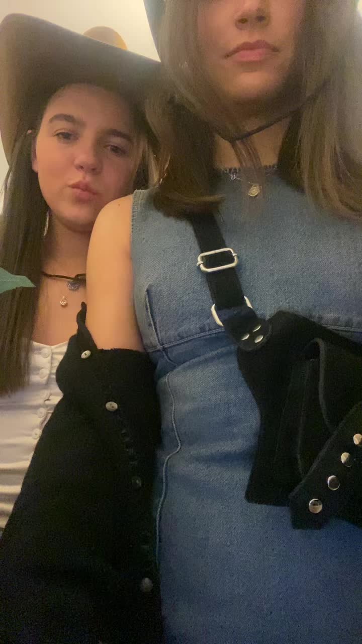 @Alli