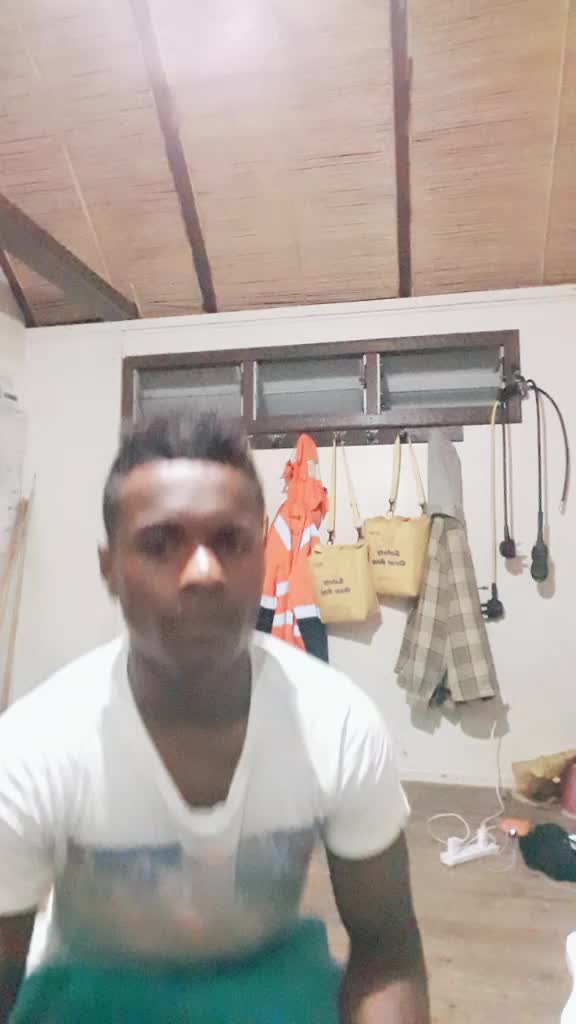 @j vunibaka