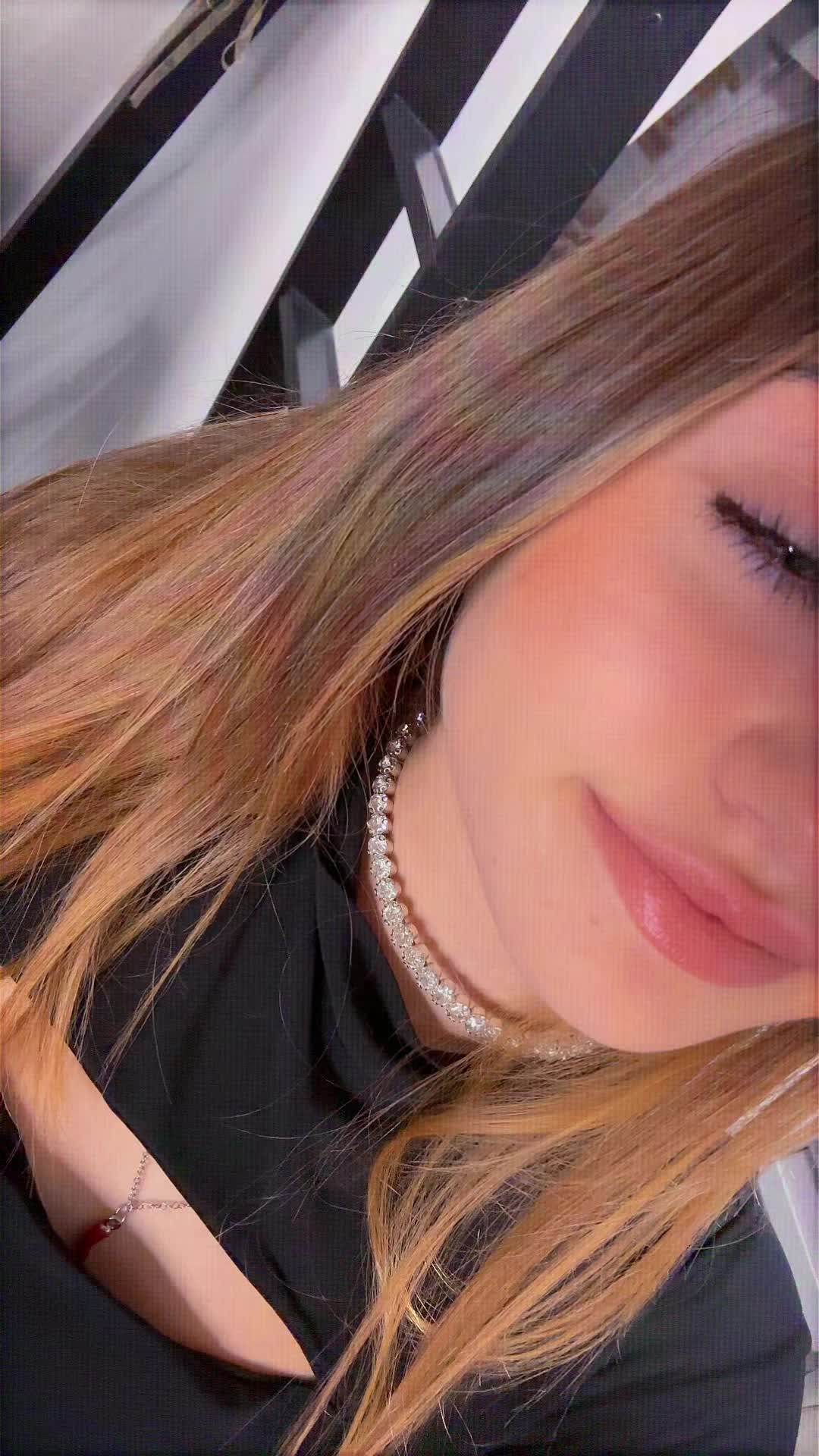 @𝕹💸