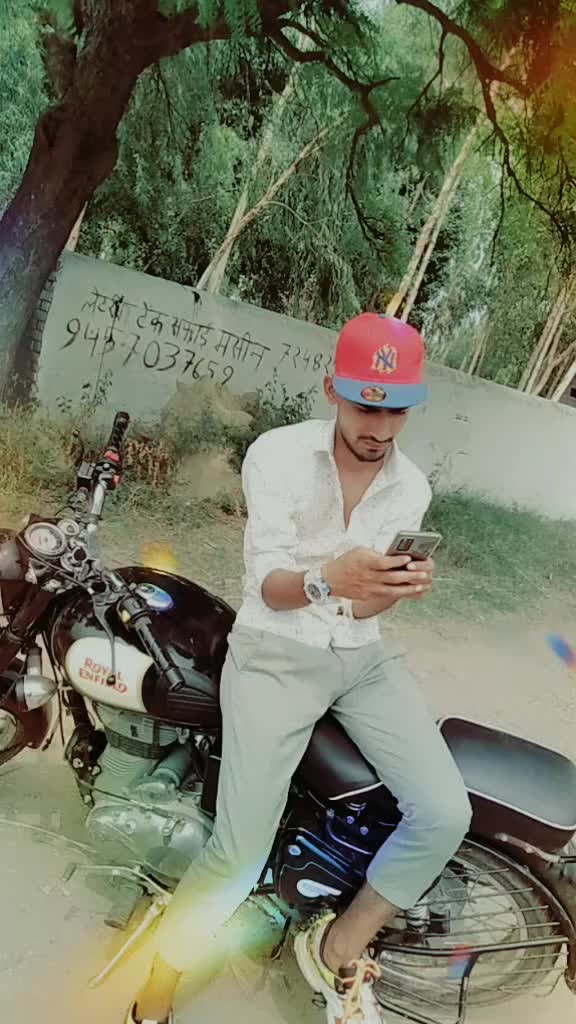@z.e.e.s.h.a.n.khan👑