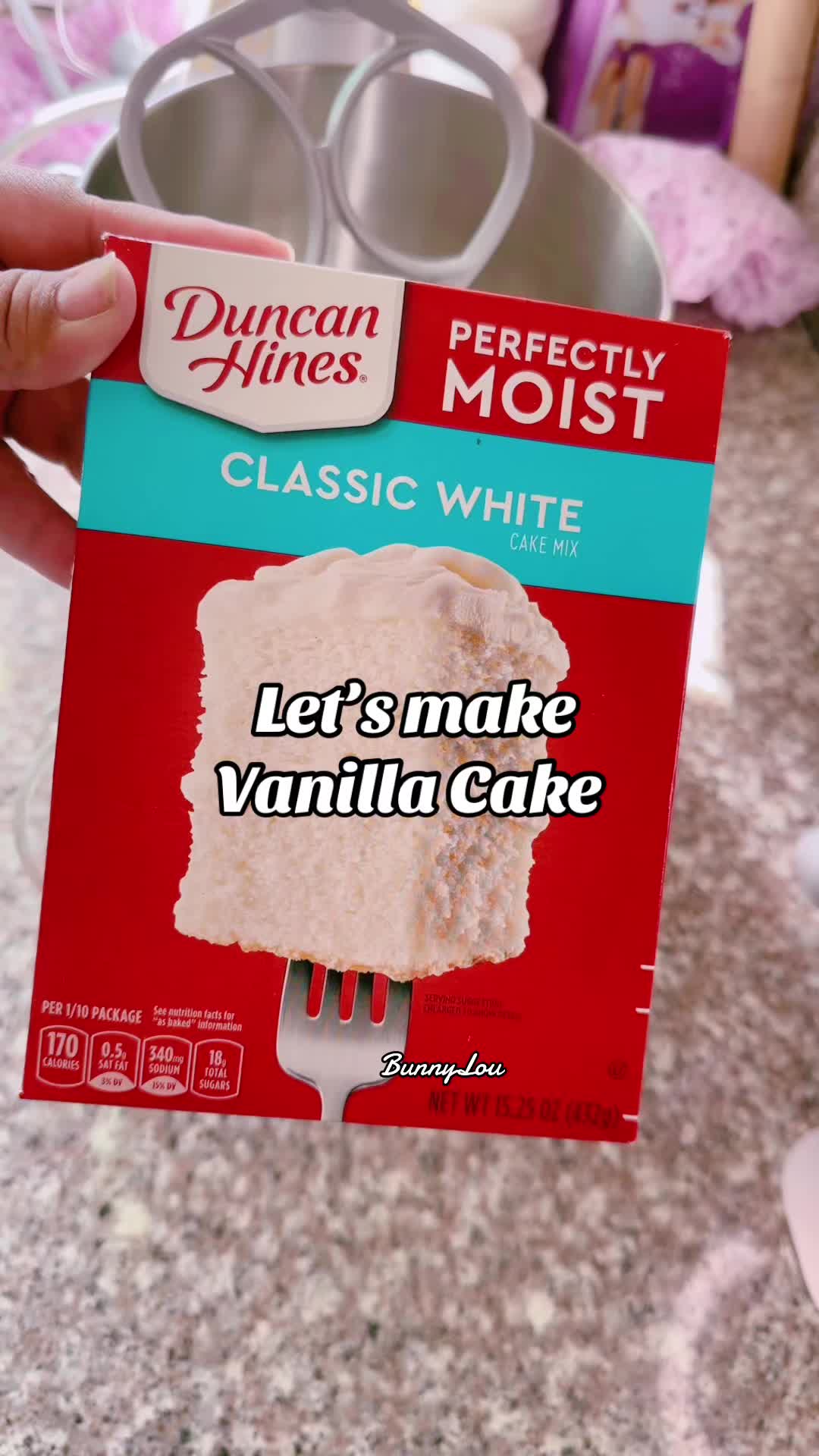 @Bunny_Lou_Cakes