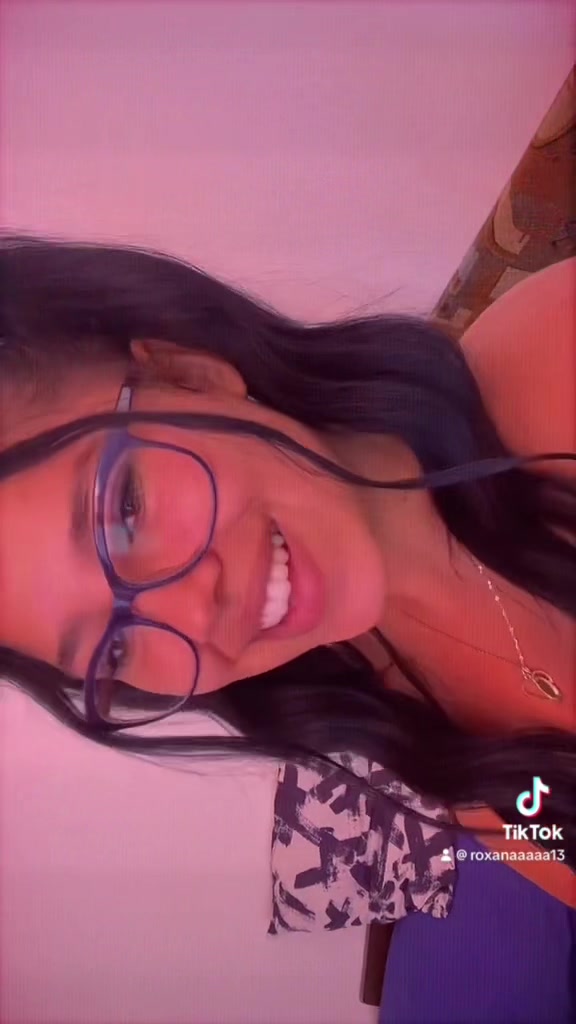 @ROXANAA🧸