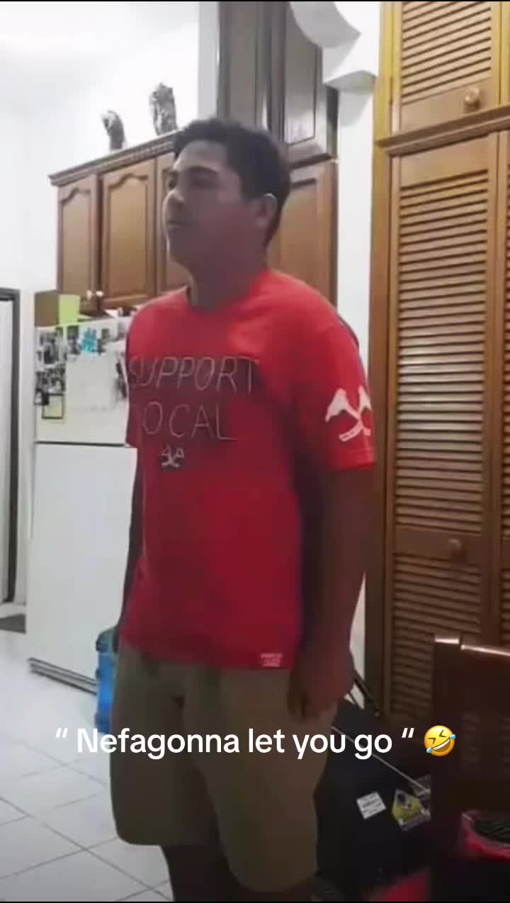 @Islander_0