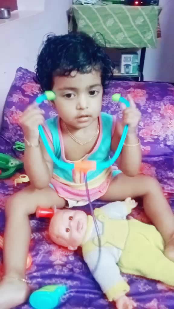 @Royichan & Raina