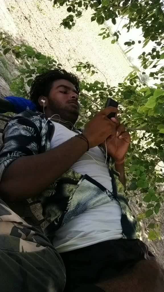 @R a