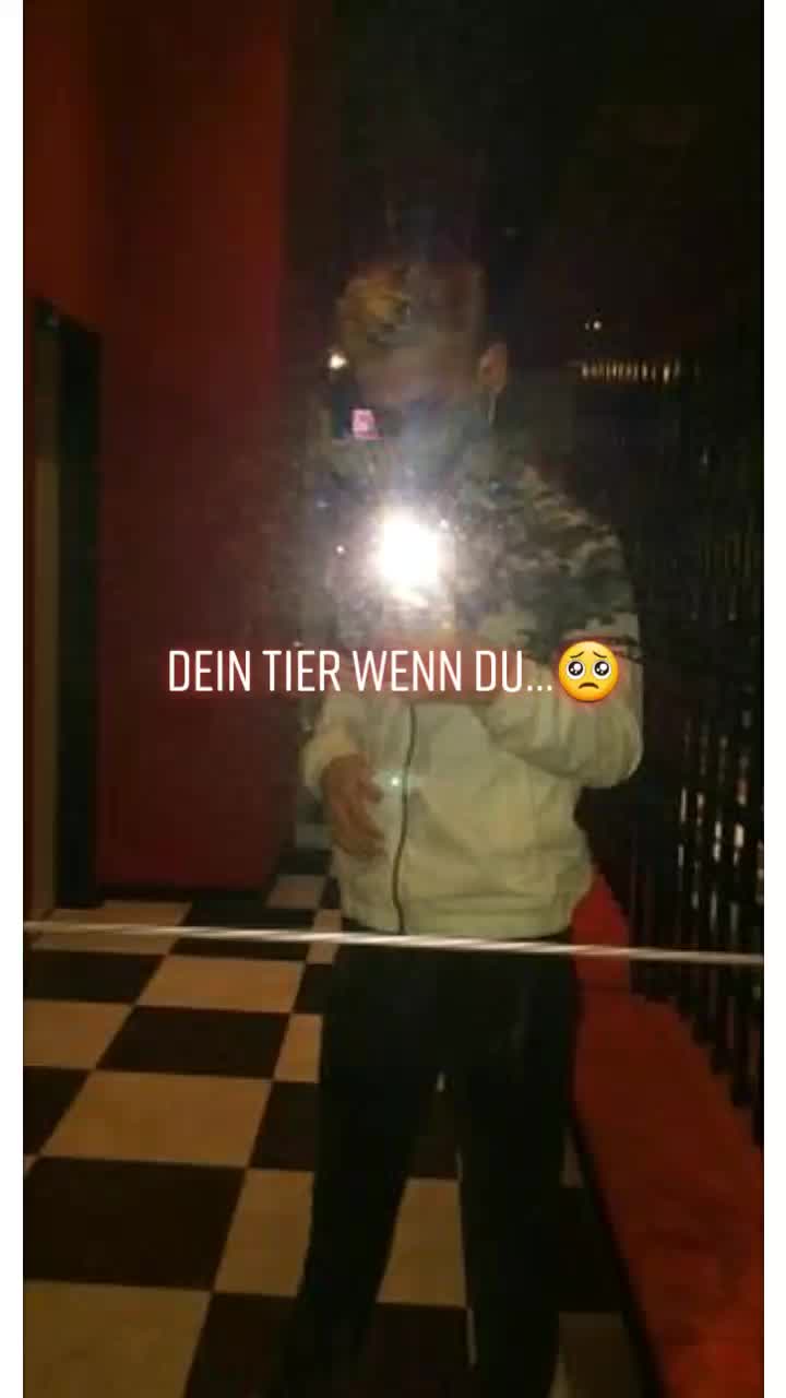 @nicht schauen folgen😾