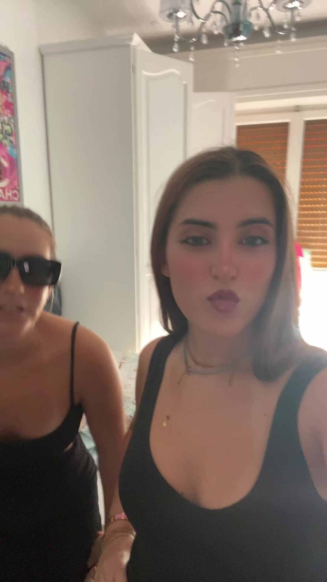 @rebecca_zaretti