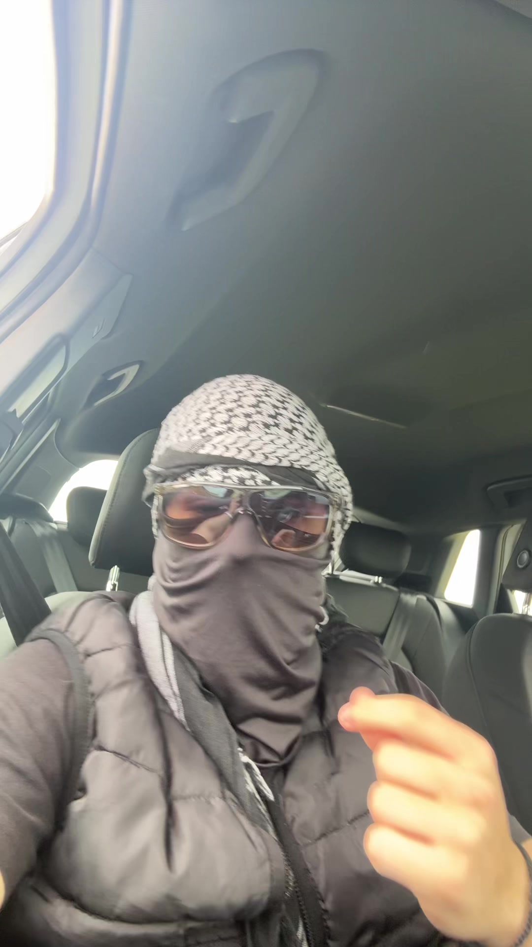 @skez.210