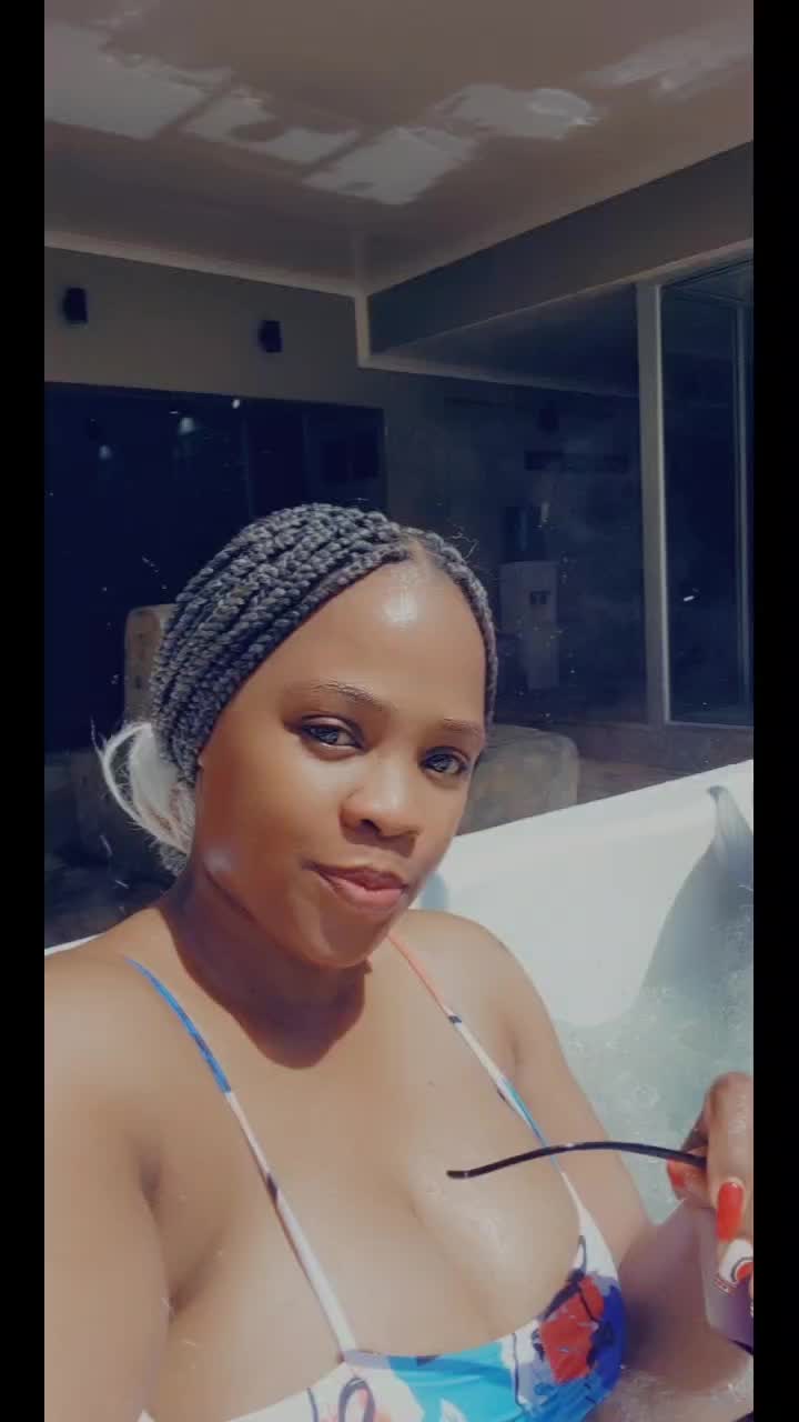 @Mrs_MNG