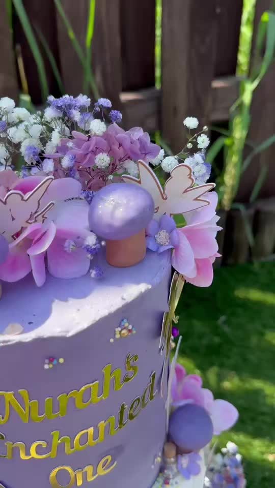 @aleenas_cakes