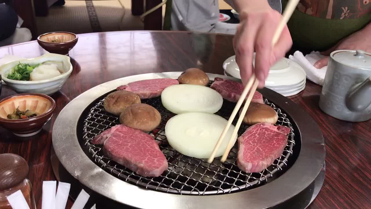 @なお