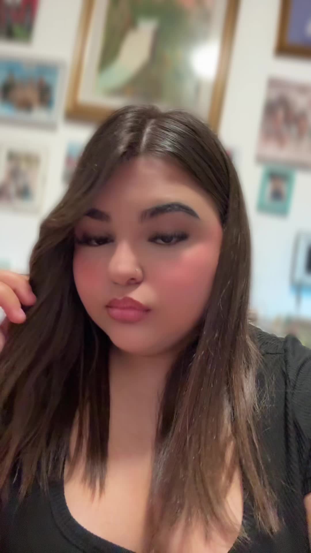 @𝓐𝓷𝓷𝓪