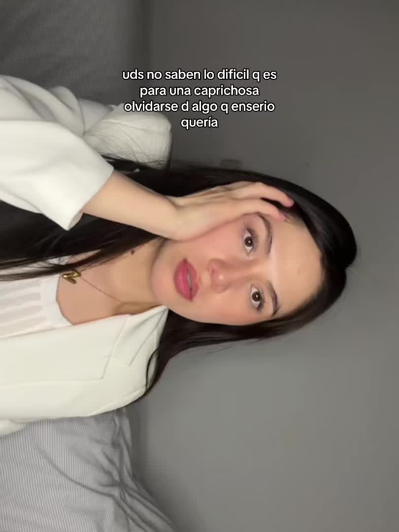@🦦
