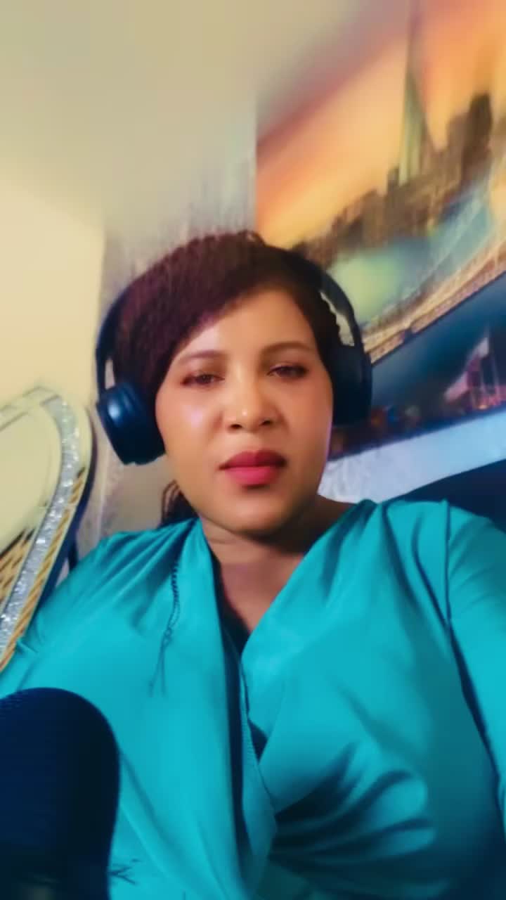 @Kingsandqueens72