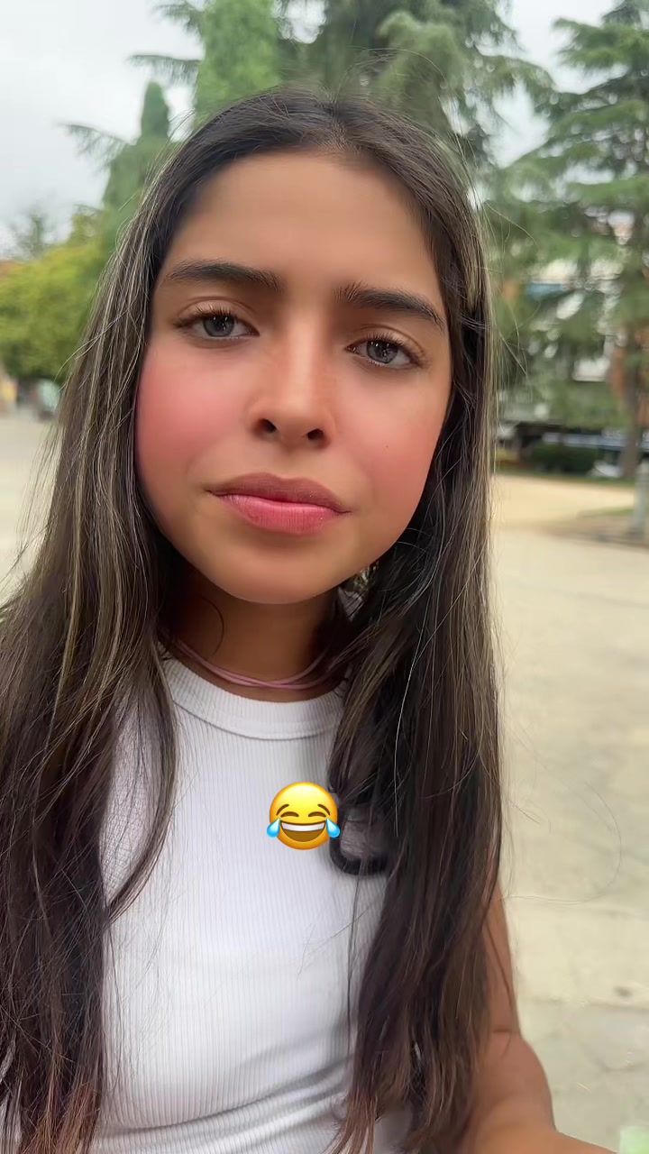 @Ahinoa