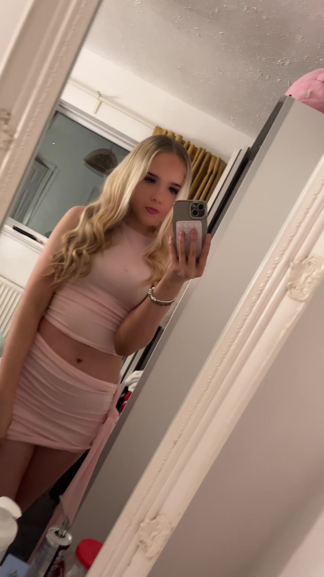 @𝐚𝐦𝐞𝐥𝐢𝐚🤍