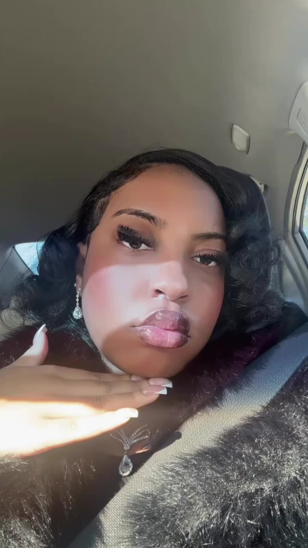 @2x.exclusivemaziah