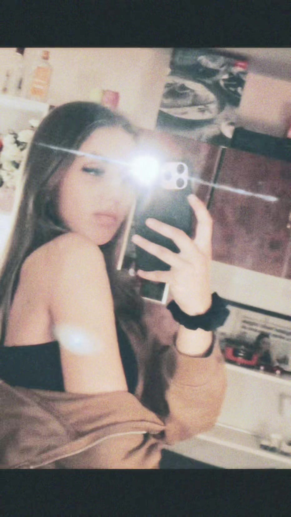 @Alexandra Moldov&aacute;n