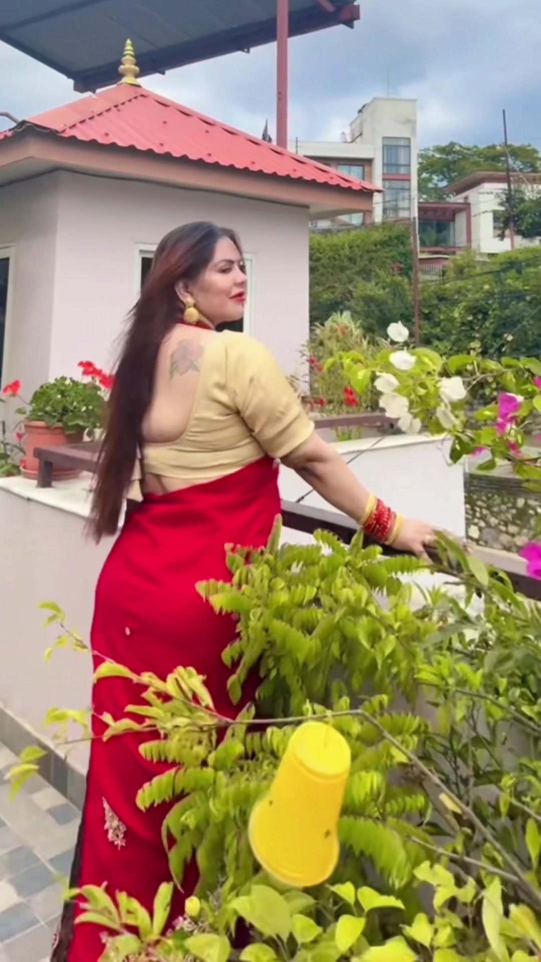 @poonambhetwal