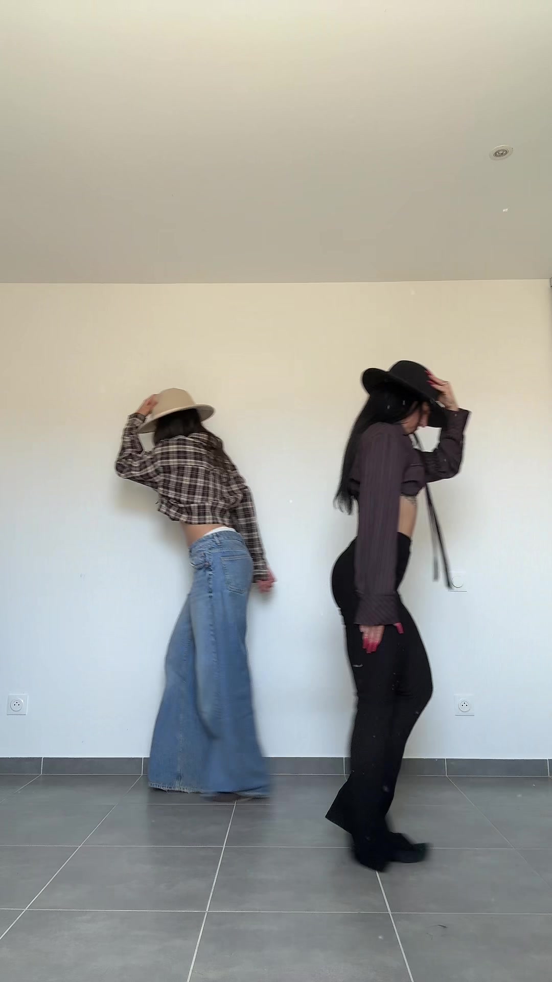 @CAMILLE_LA_DANSEUSE