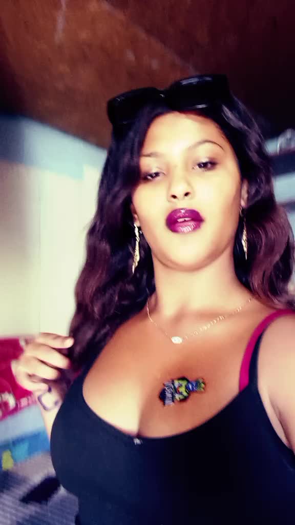 @Šakur oxx SNM Lisa Nela😘💋💖