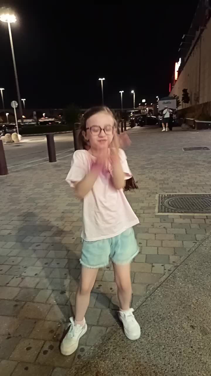 @Marylu