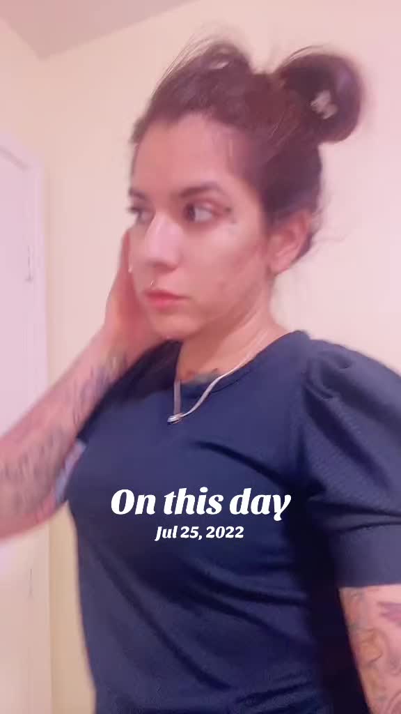 @MonaKombat