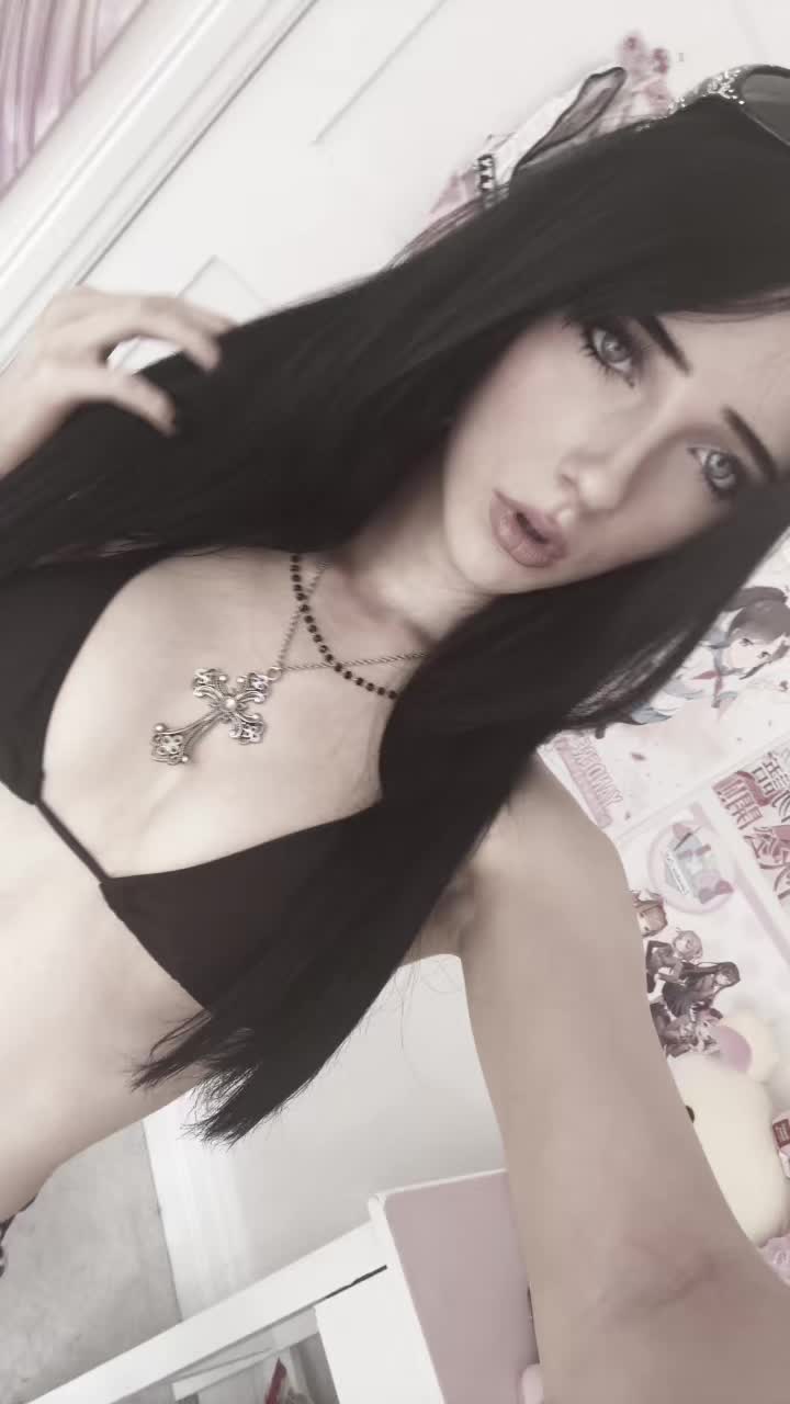 @𝐼𝓏𝓏𝓎 ♡